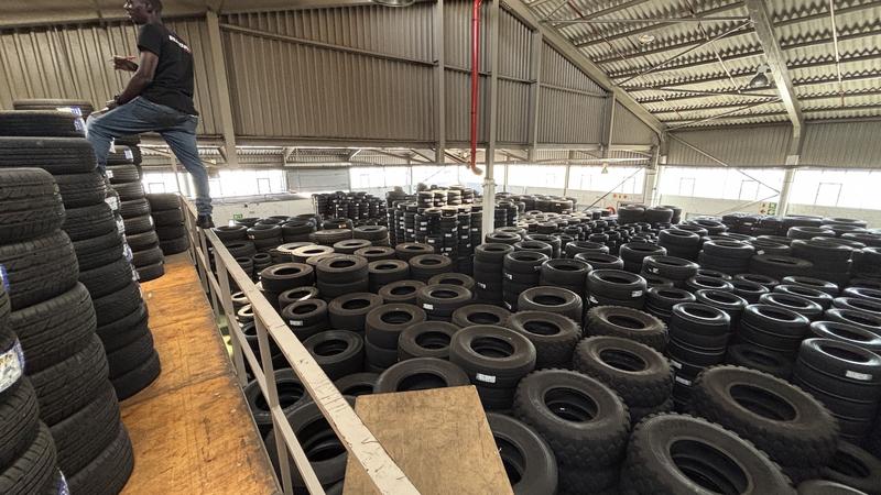 To Let commercial Property for Rent in Epping Western Cape